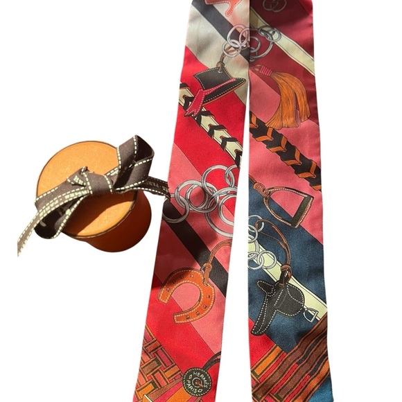 Hermes Equestrian Silk Twilly - Picture 3 of 6